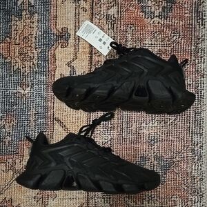 ADIDAS CLIMACOOL Boost BLACK Sneakers